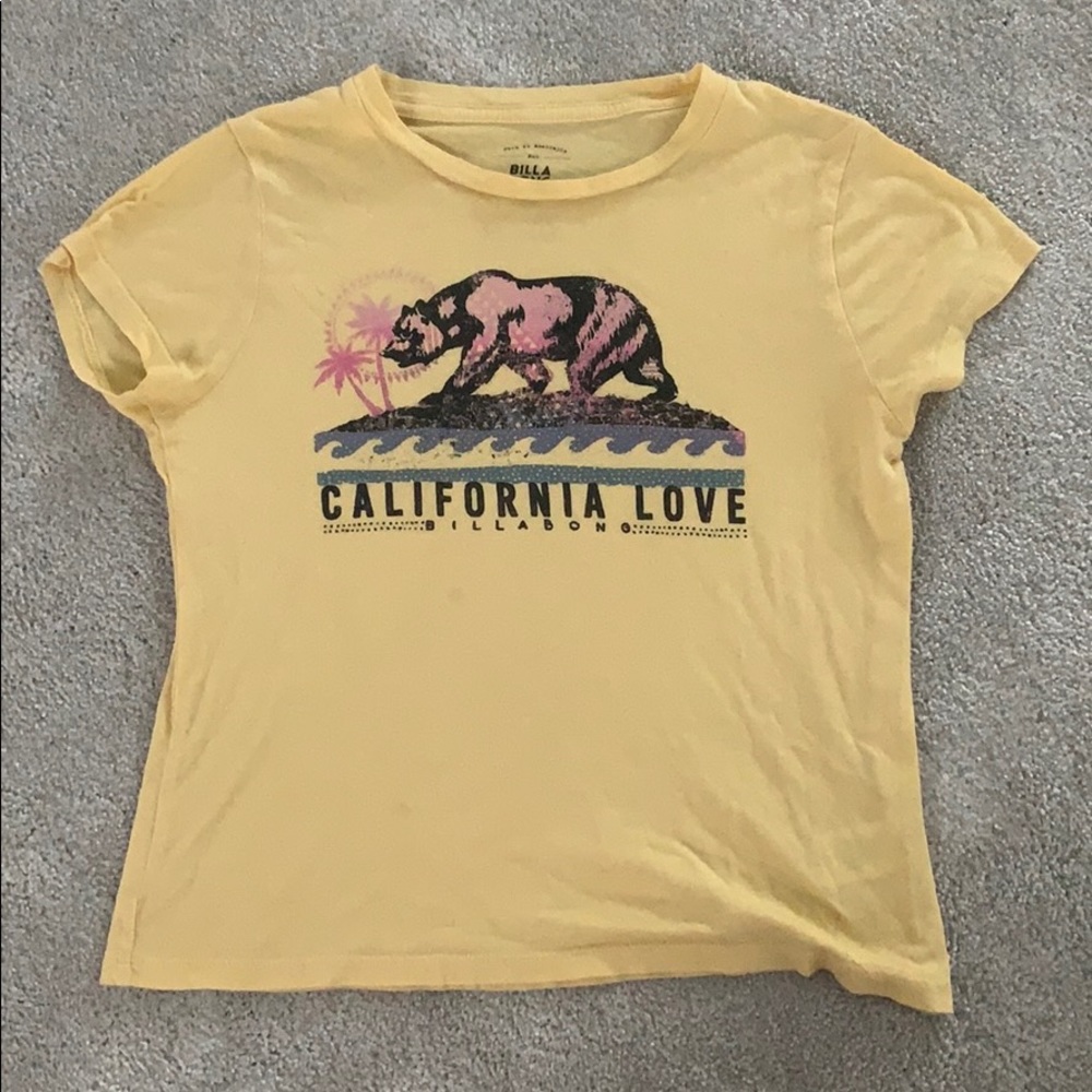 Yellow short sleeve shirt